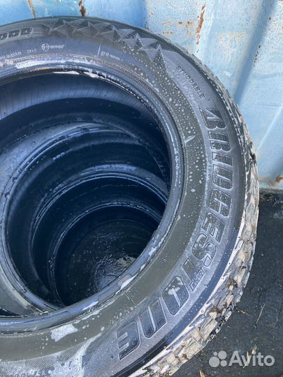 Bridgestone Ice Cruiser 5000 215/60 R16 100T