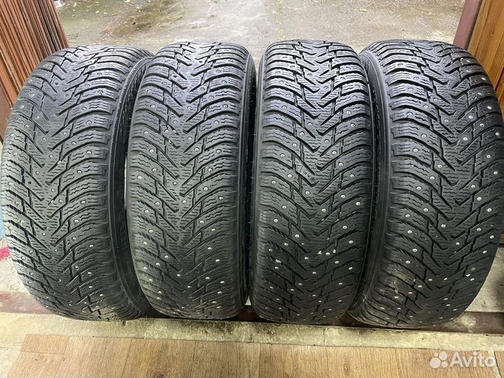 Nokian Tyres Hakkapeliitta 8 205/60 R16 92T