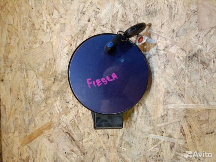 Лючок бензобака Ford Fiesta MK5 fyja 2007