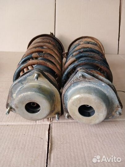 Передние стойки Chery Amulet (A15)