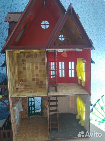 Кукольный домик