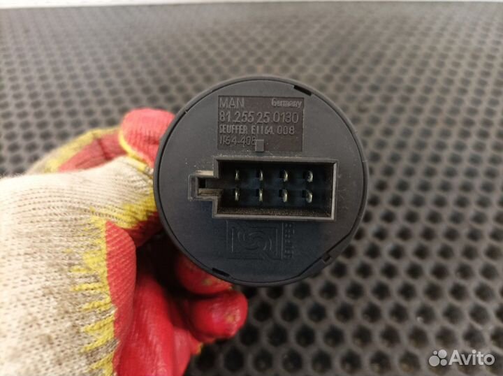 81255250130 Переключатель света фар