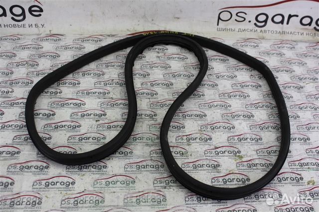 Уплотнитель кузова задней двери Opel Astra H