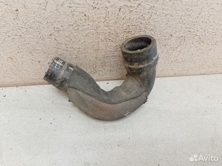 Патрубок воздушный 8K0145832B