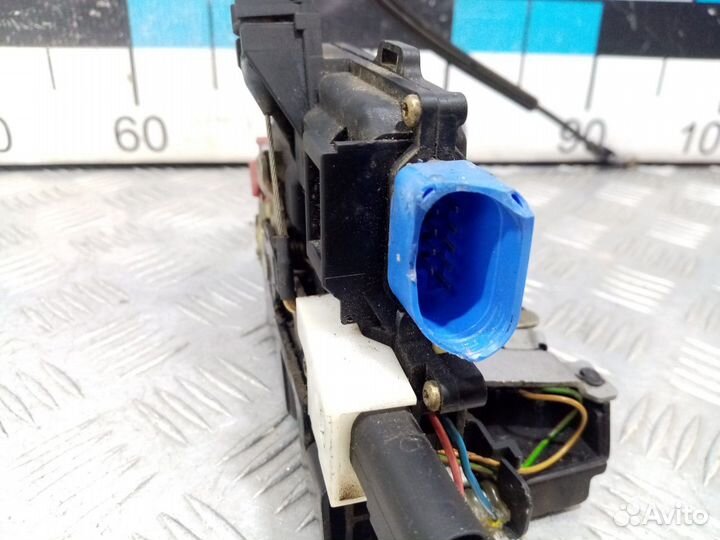 Б/У Замок двери передней левой#001