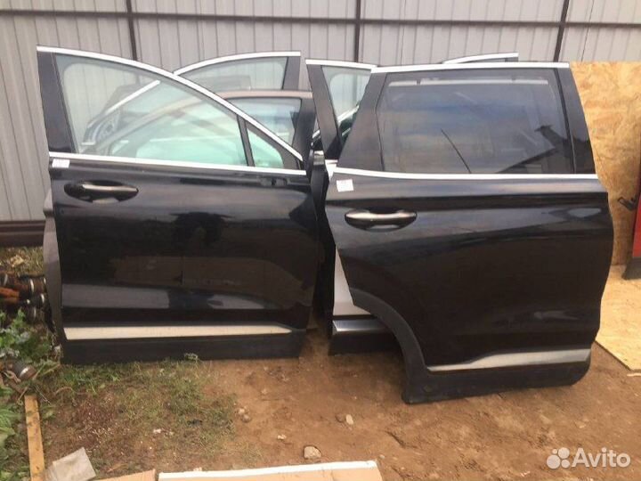 Дверь задняя правая Хендай Санта Фе 4