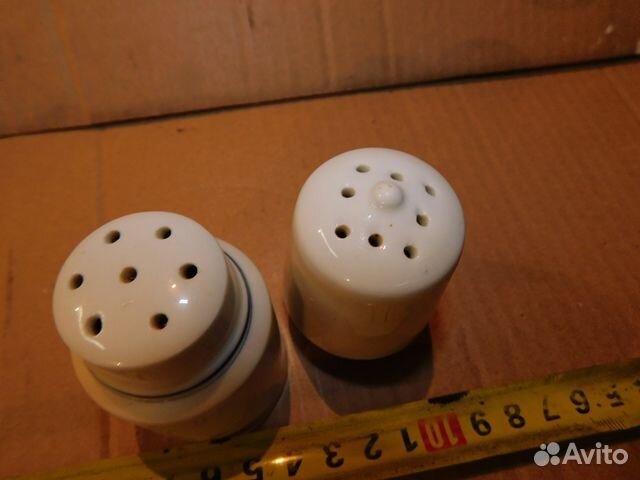 2 Антикварные, фарфоровые перечницы-солонки ри-ран