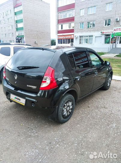 Renault Sandero, 2012