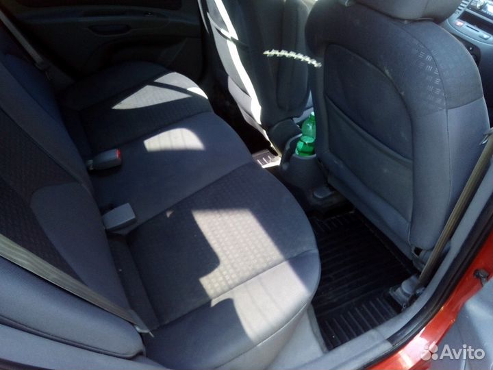Kia Rio 1.4 AT, 2007, 143 000 км