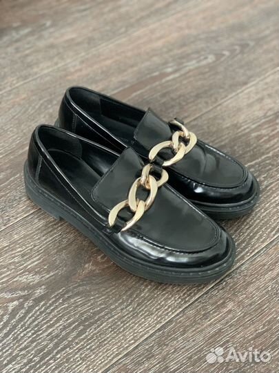 Лоферы женские pull bear