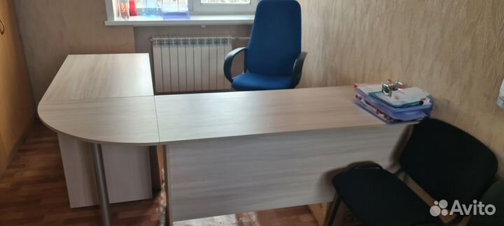 Стол руководителя, офисный