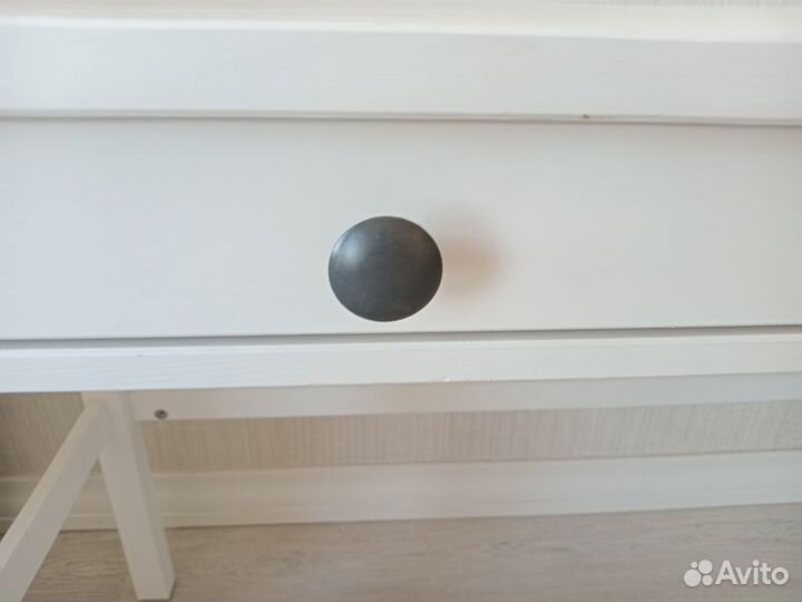 Камод,письменный стол,столик икеа IKEA