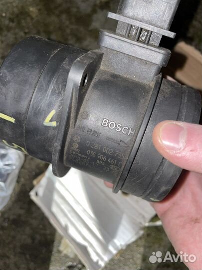 Расходомер воздуха volkswagen Passat cc