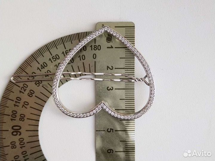 Заколка для волос