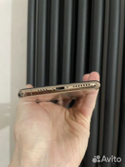 iPhone Xs Max, 64 ГБ