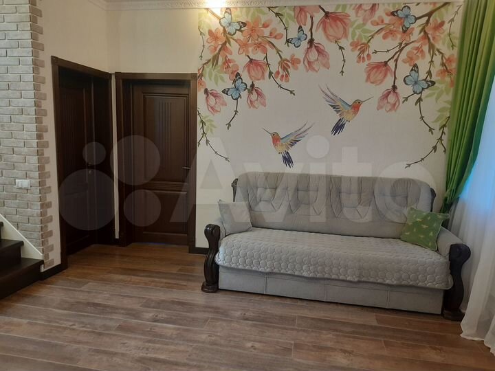 Дом 160 м² на участке 5 сот.