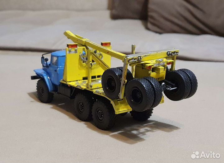 Урал 4320 (лесовоз роспуск)