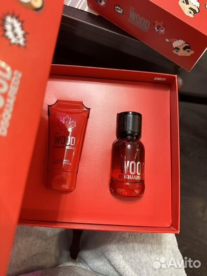 Новый Подарочный набор Dsquared2 Red Wood