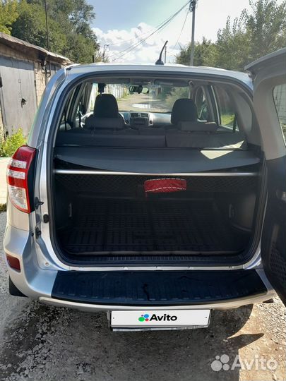 Toyota RAV4, 2012