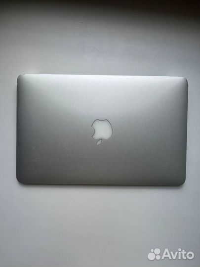 MacBook Air (11 дюймов, начало 2014 г.)