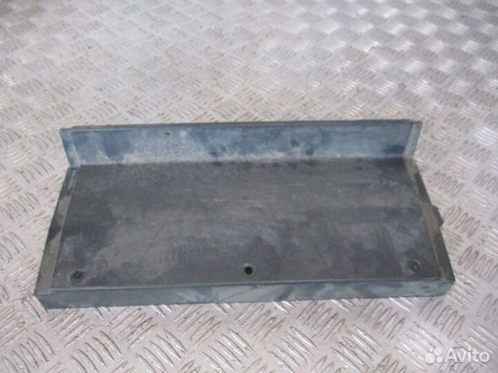 Накладка Iveco 504282117