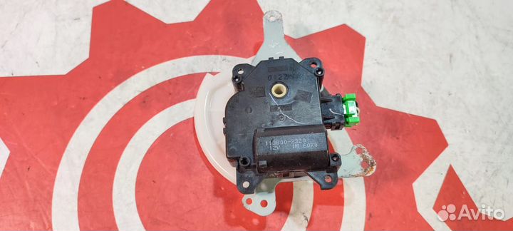 Электропривод заслонки отопителя Mazda Suzuki