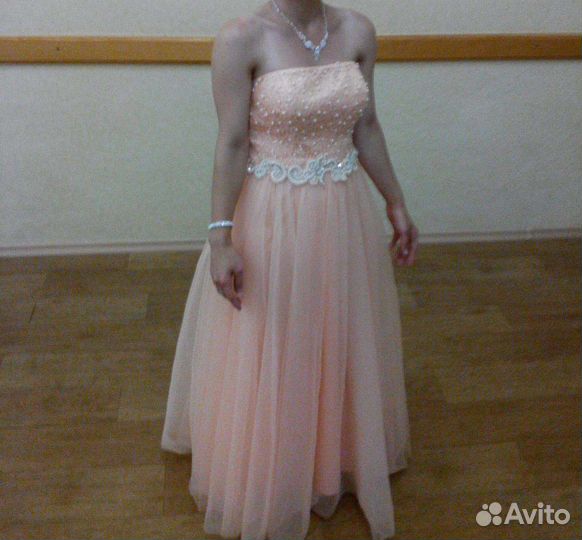 Вечернее платье на выпускной 42 44