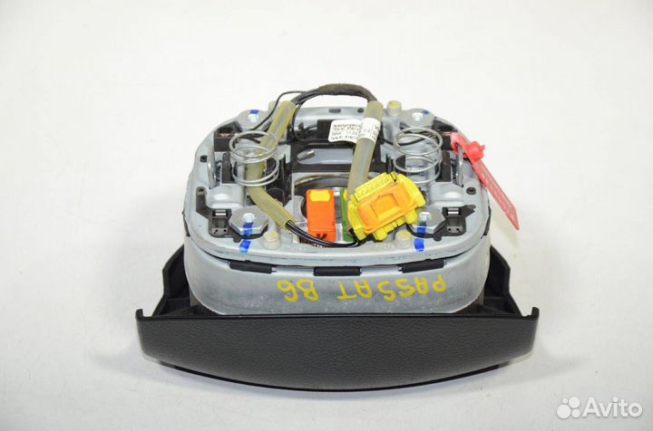 Подушка безопасности в руль Volkswagen Jetta 1K5