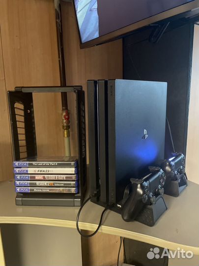Игровая приставка ps4 pro 1tb с играми