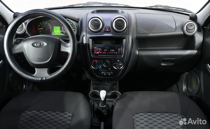 LADA Granta 1.6 МТ, 2016, 133 000 км