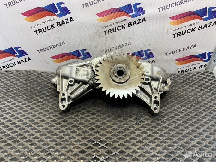 Насос масляный