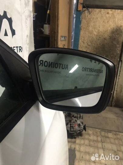 Зеркало правое Шкода Рапид. 2016 год. Оригинал