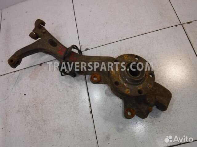 Кулак передний правый Ауди