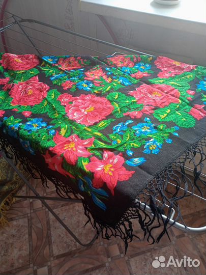 Ткани шаль скатерть СССР винтаж
