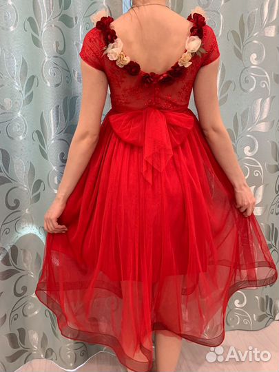 Платье новое р.140