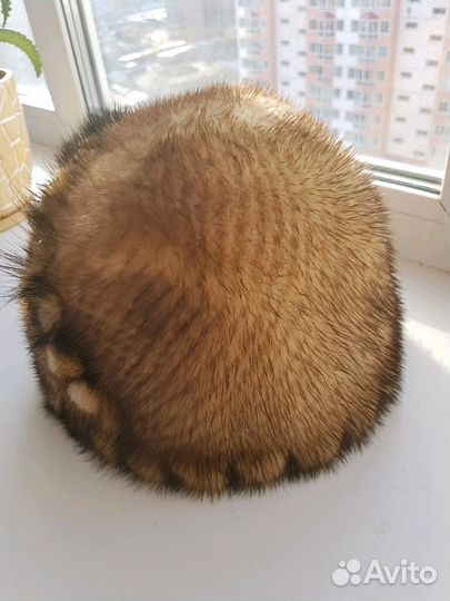 Женская норковая шапка
