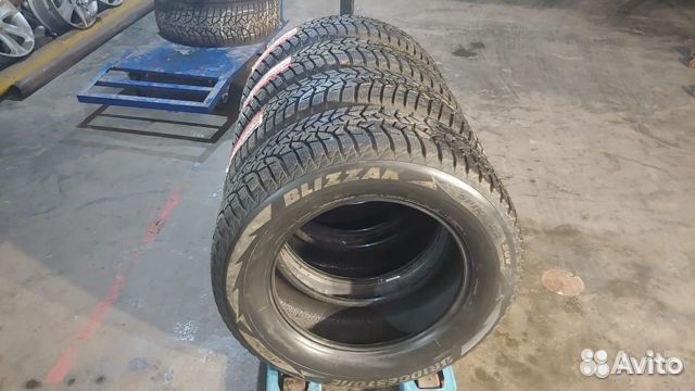 Bridgestone Blizzak Spike-02 SUV 265/60 R18 114T