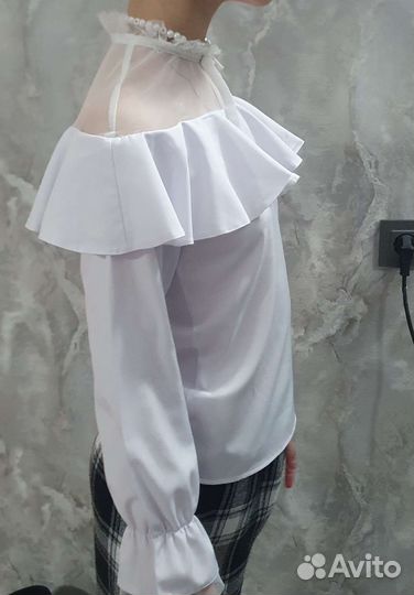 Блузка школьная