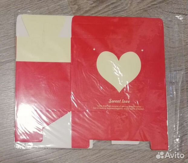 Коробка подарочная