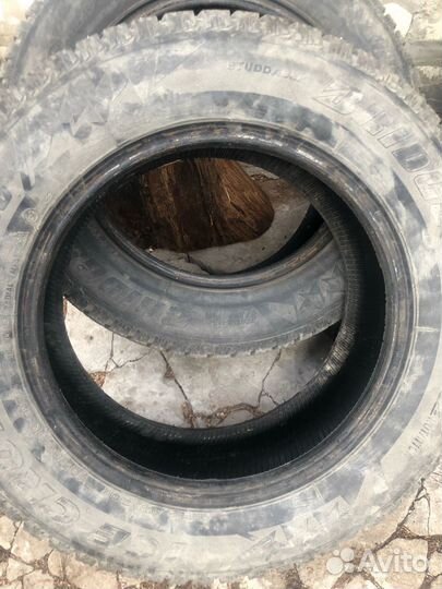 Bridgestone Ice Cruiser 7000 195/65 R15