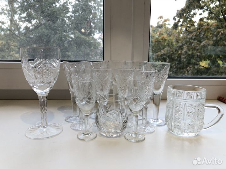 Набор хрустальных бокалов