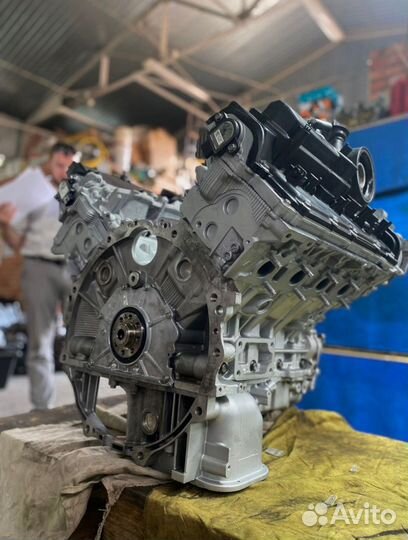 Двигатль VK56VD 5.6 L Infiniti/nissan