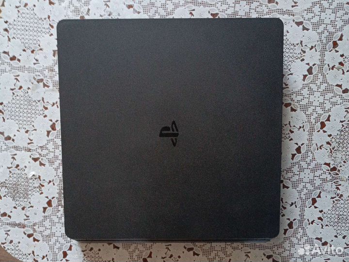 Sony PlayStation 4 Slim 1TB