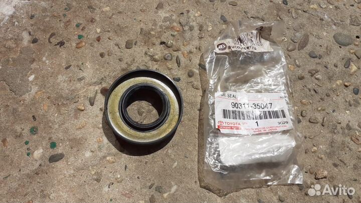 Сальник привода. Новый