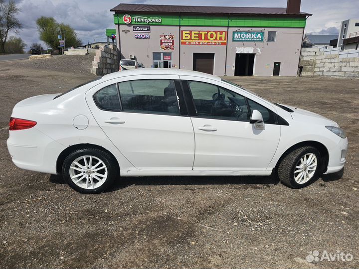 Peugeot 408 1.6 МТ, 2013, 231 250 км