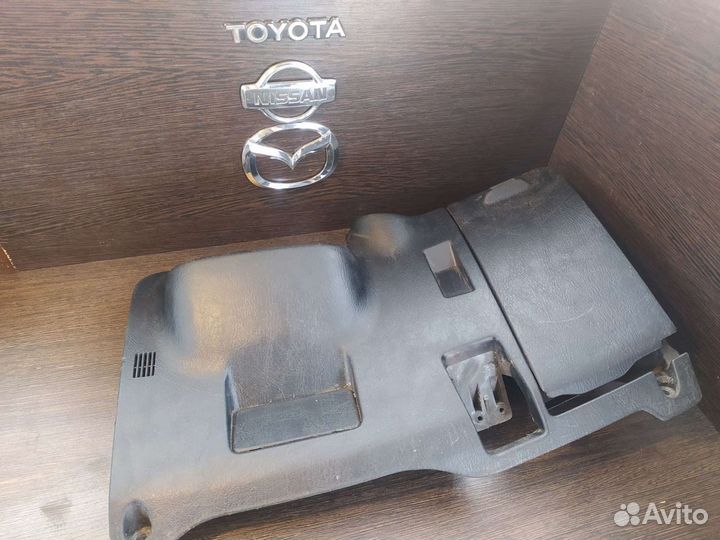 Накладка подрулевая Тойота труено AE101