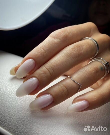 Маникюр. Педикюр