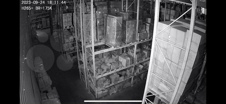 Склад, 1350 м²