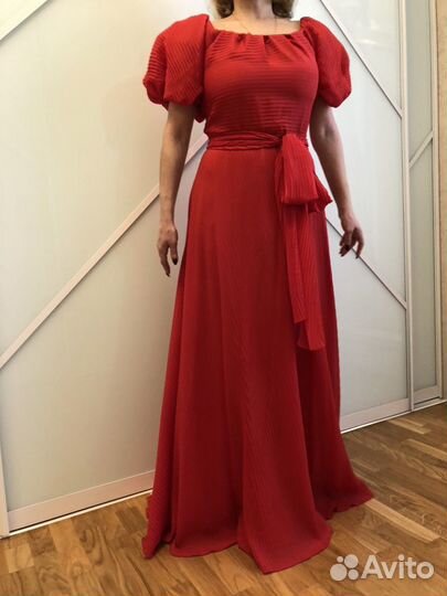 Вечернее платье