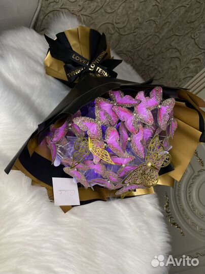 Букет из бабочек в наличии